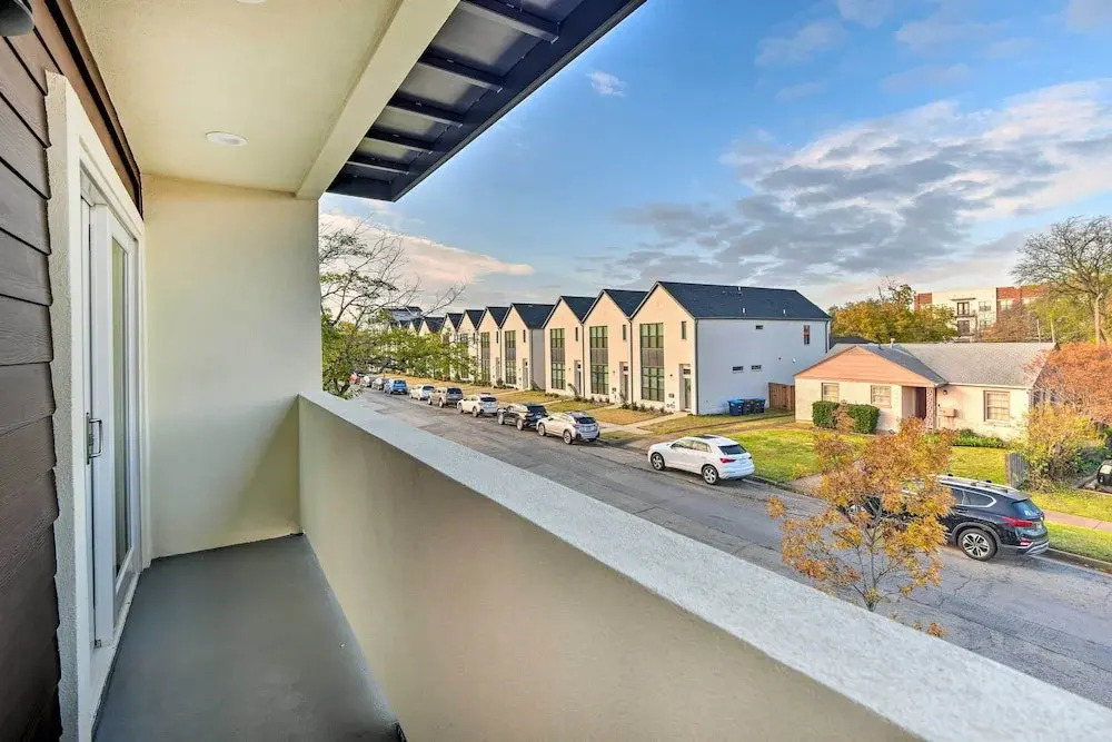 Walk to Tcu: Fort Worth Retreat w/ Balcony!