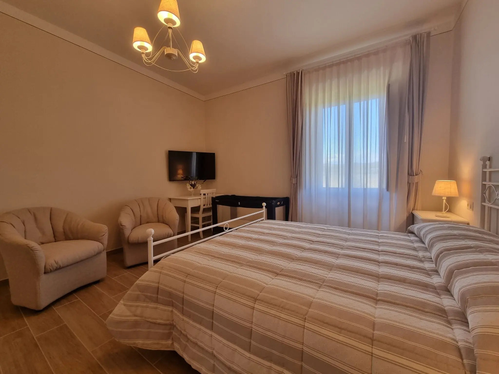 Tasteful Countryside Stay