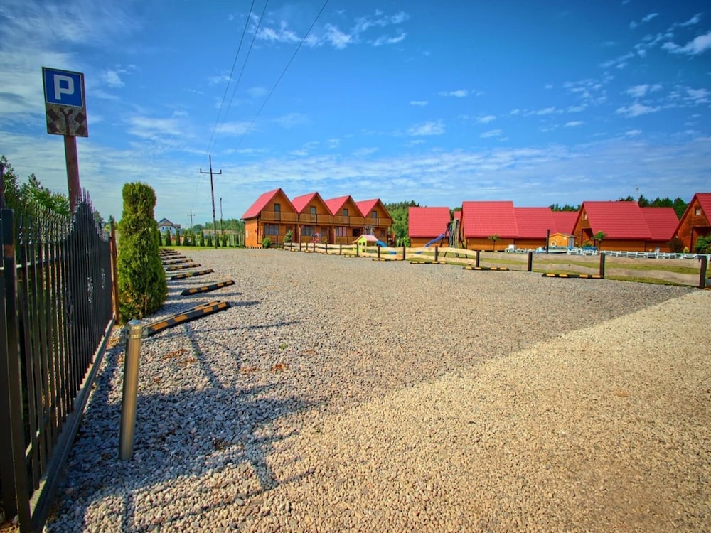 Comfortable holiday homes with terraces, pool