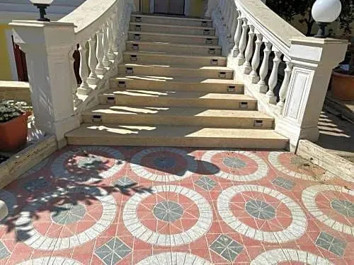 Nicole House