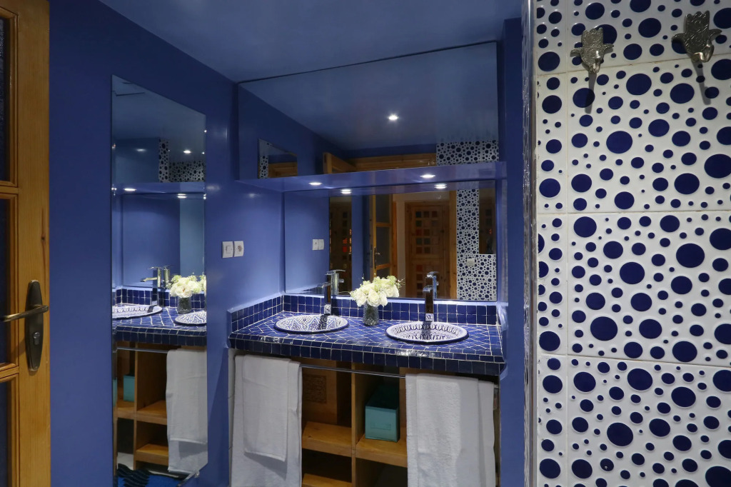 Riad Andallaspa