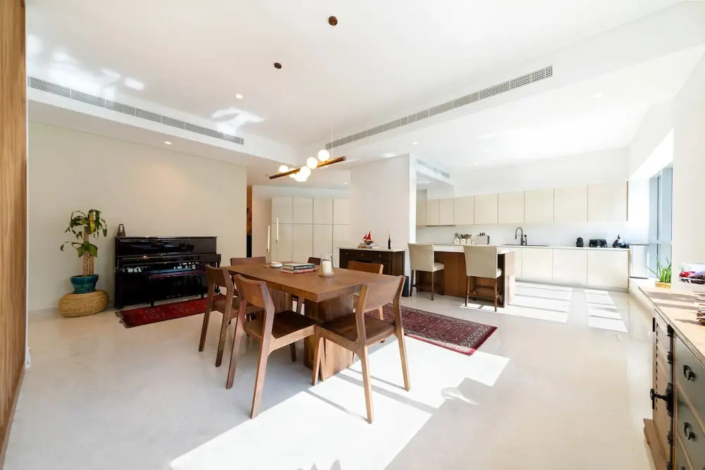 Maison Privee - Stunning 3-Floor Villa with Kids Room & Rooftop Terrace over Dubai Marina