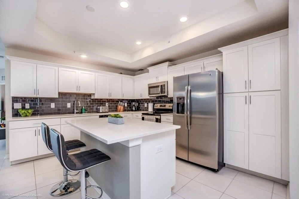 4741ct Unit101 Amazing Story Lake Brand New Condo 2 Bedroom Townhouse by Redawning