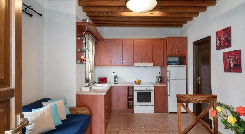 Loukia Apartments