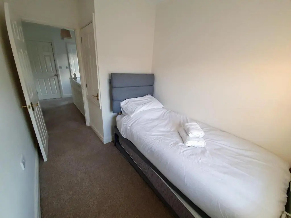 Beverley Central Townhouse Free Parking Sleeps 8