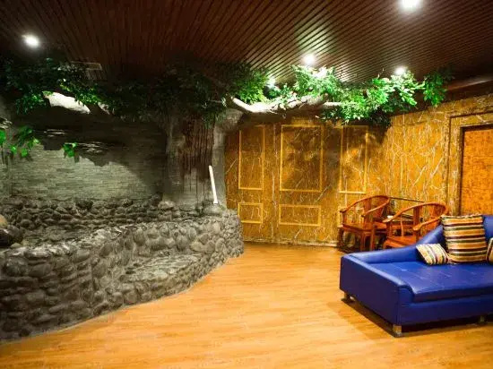 Dongyong Hot Spring Hotel