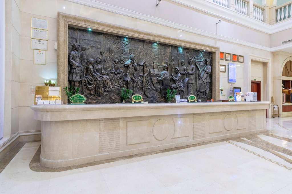 Vienna International Hotel Huizhou South Railway Station