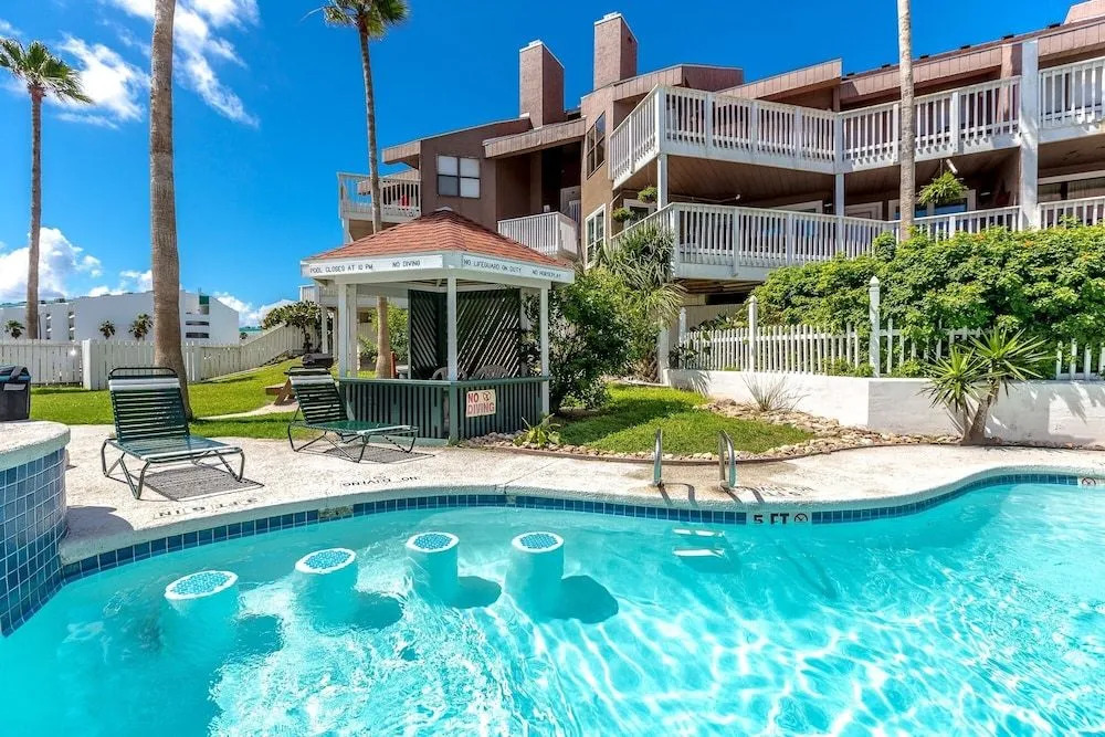 Sea Forever 2Br Condo