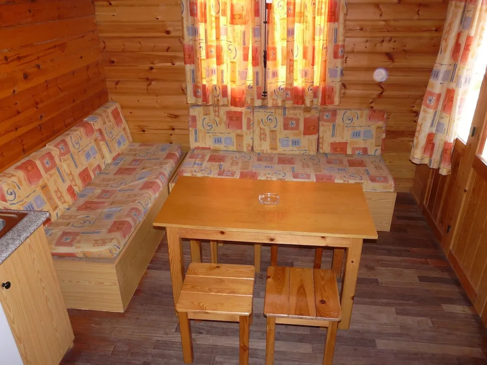Attractive Bungalow With a Covered Terrace, Near the Beach