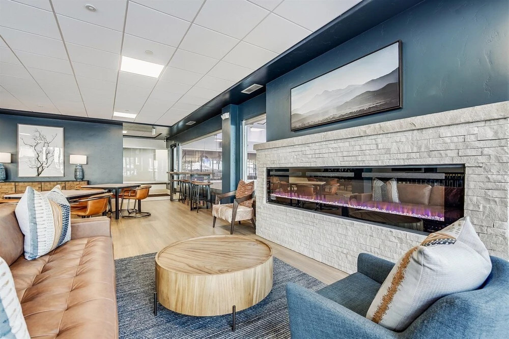 4 Bedroom Ski In, Ski Out Mountain Vacation Rental Located Next To Historic Main Street In Downtown Breckenridge