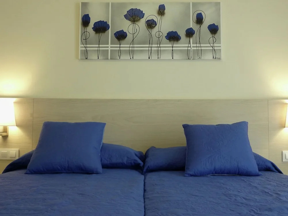 Modern Apartment in Rosas 150 m From the Beach With Wifi
