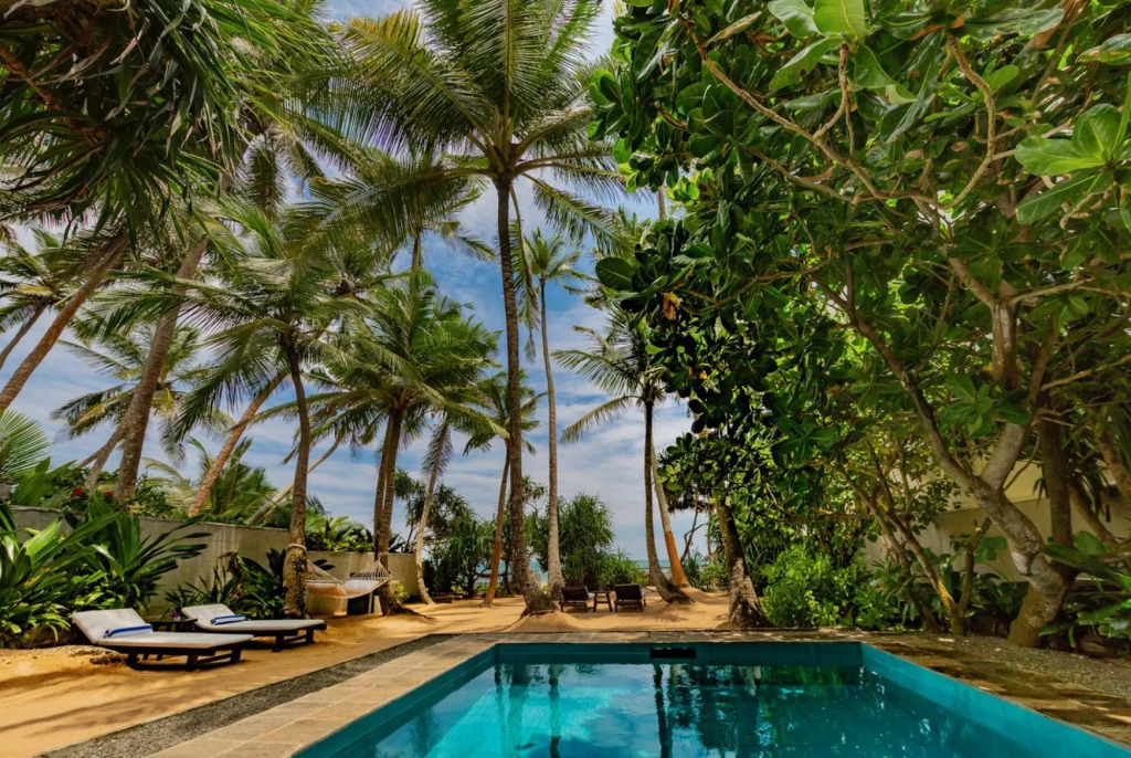 Taru Villas 906 - Hikkaduwa