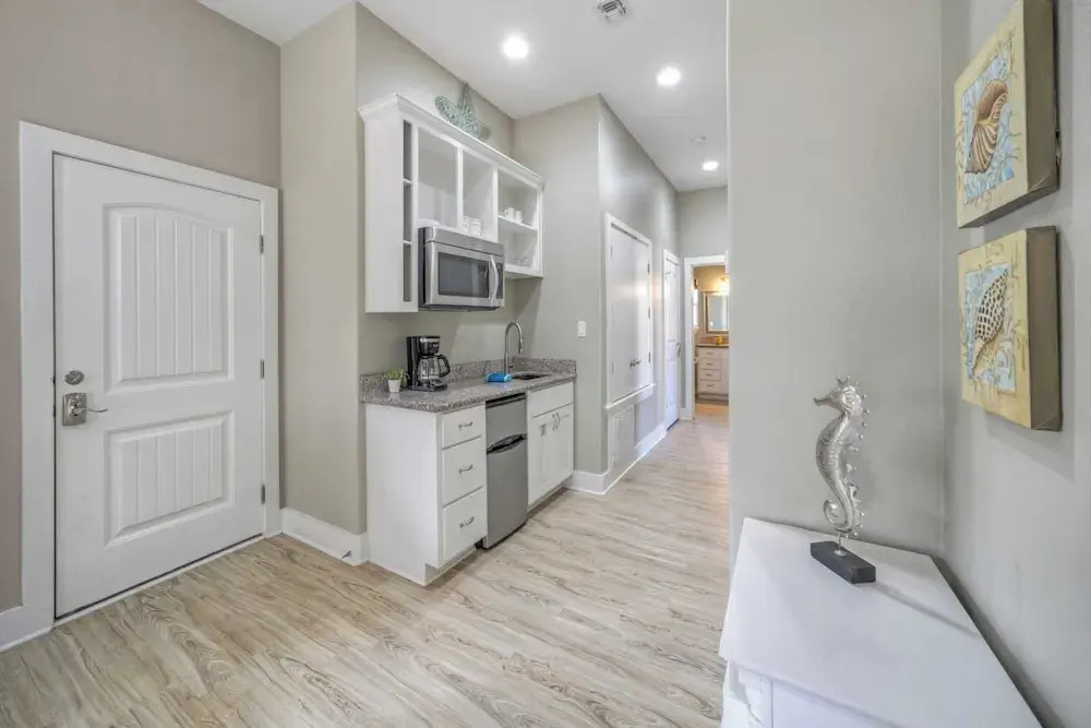 Sleeps 24 2 Homes w/ Beach Boardwalk Access & Deck Views Steps to the Beach