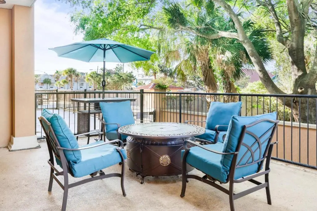 Brass Rail 118 Tybee Vacation Rentals