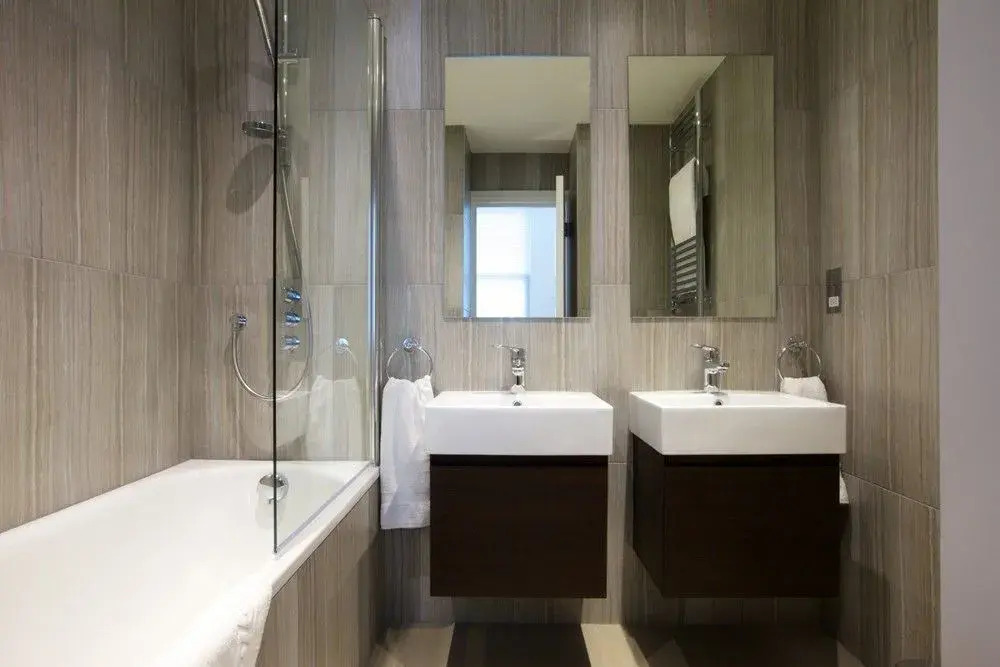 Bright Hazlitt Road Apartment