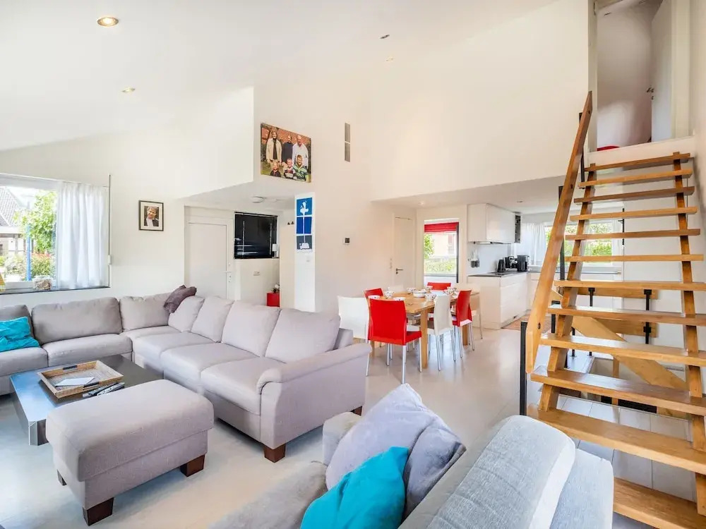 Villa in Koksijde with Sunny Terrace