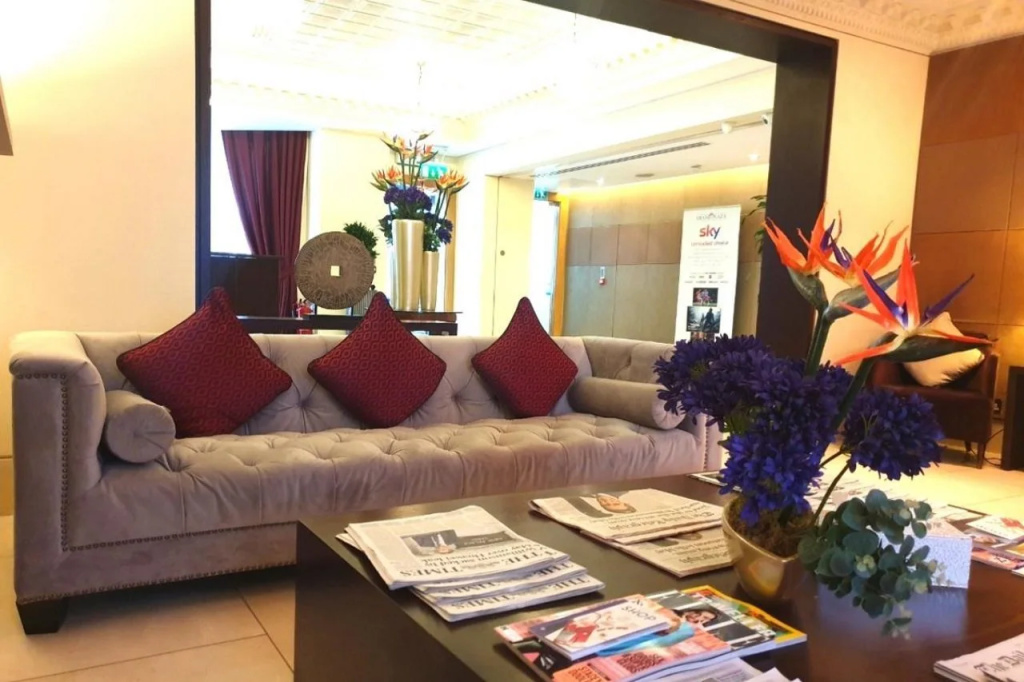 The Park City Grand Plaza Kensington Hotel