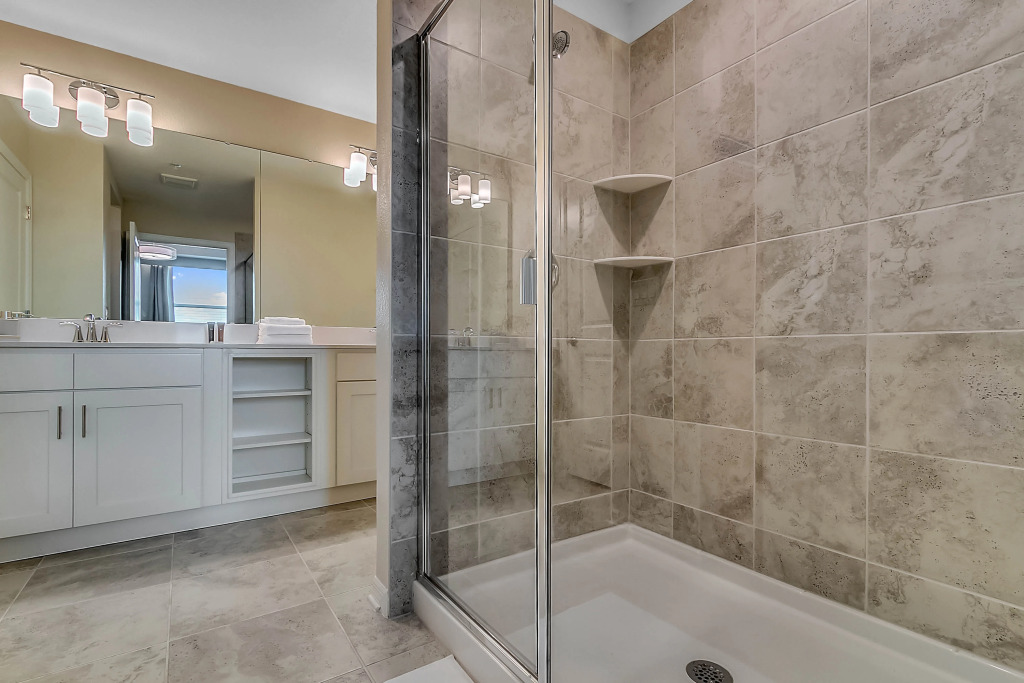 3 Bedrooms / 3 Bathrooms / Storey Lake (3141-208 PC), Kissimmee, US