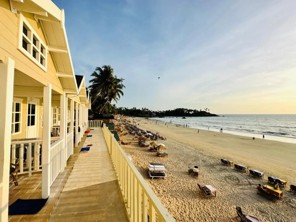 Cocos Beach Resort