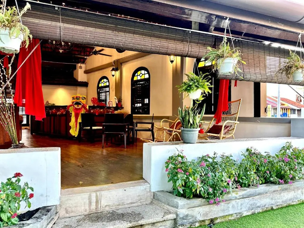 Le Meilleur Classic L Bangkok and Modern Wing is at no 3 Jln Yeoh Guan Seok