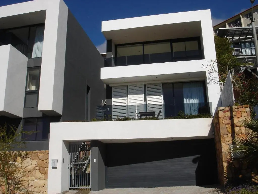 Camps Bay Studio Apartments - Self-catering