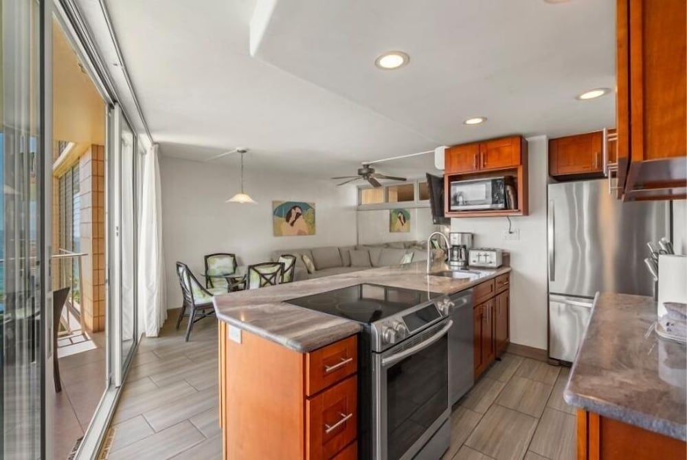 Kamaole Nalu, #303 2 Bedroom Condo by RedAwning