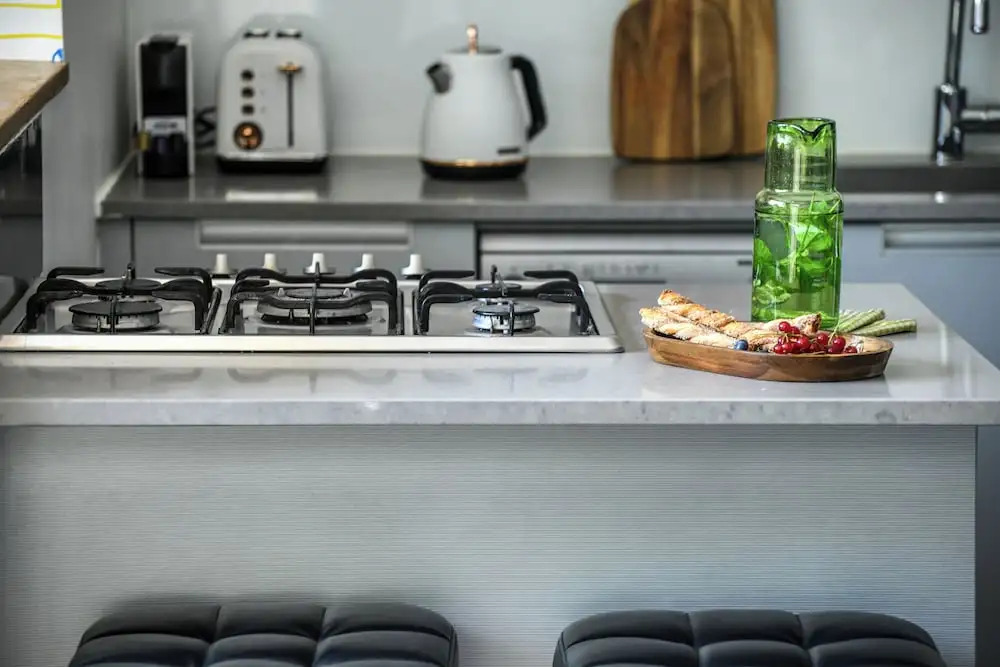 Turquoise Chic Apartment by Sea N' Rent