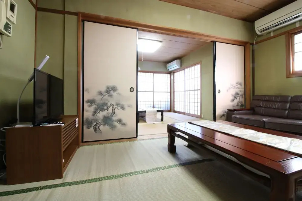 Hikari No Yado