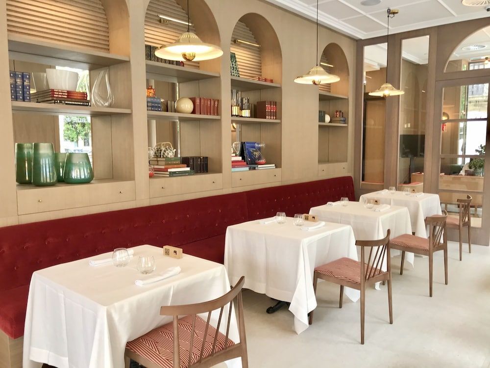 Отель Intelier Villa Katalina
