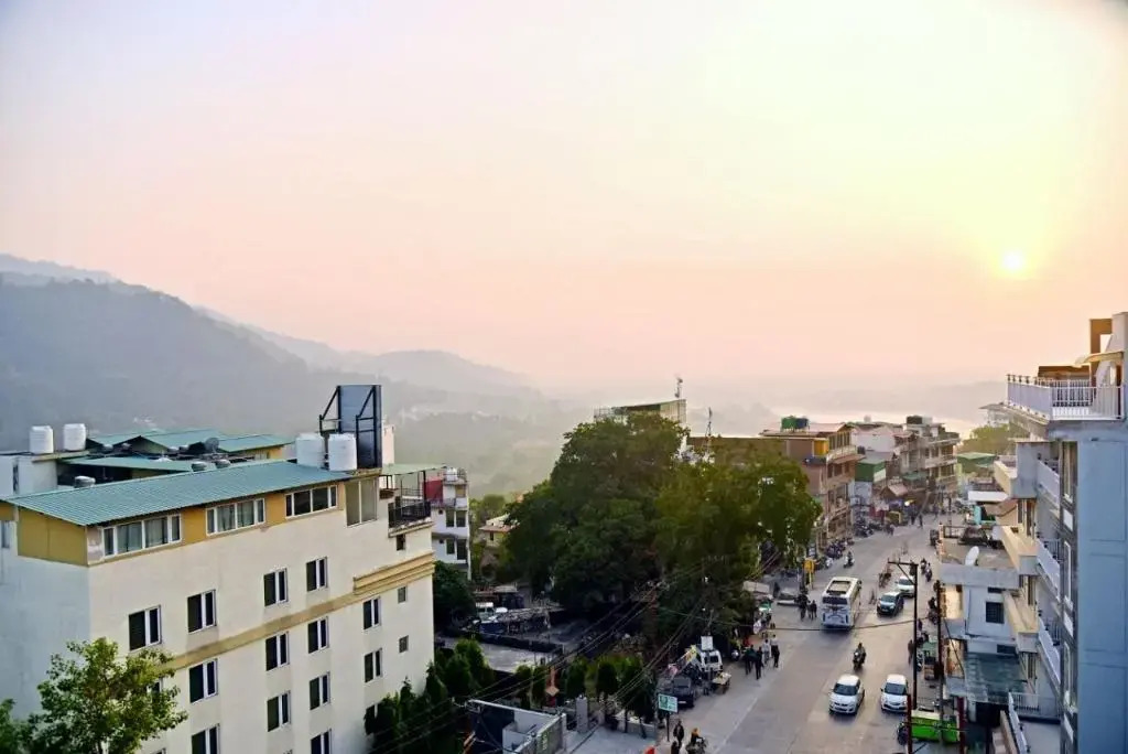 Hotel Divine Lakshmi Ganga