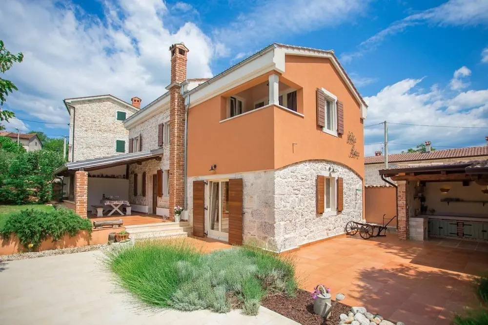 Villa Petra