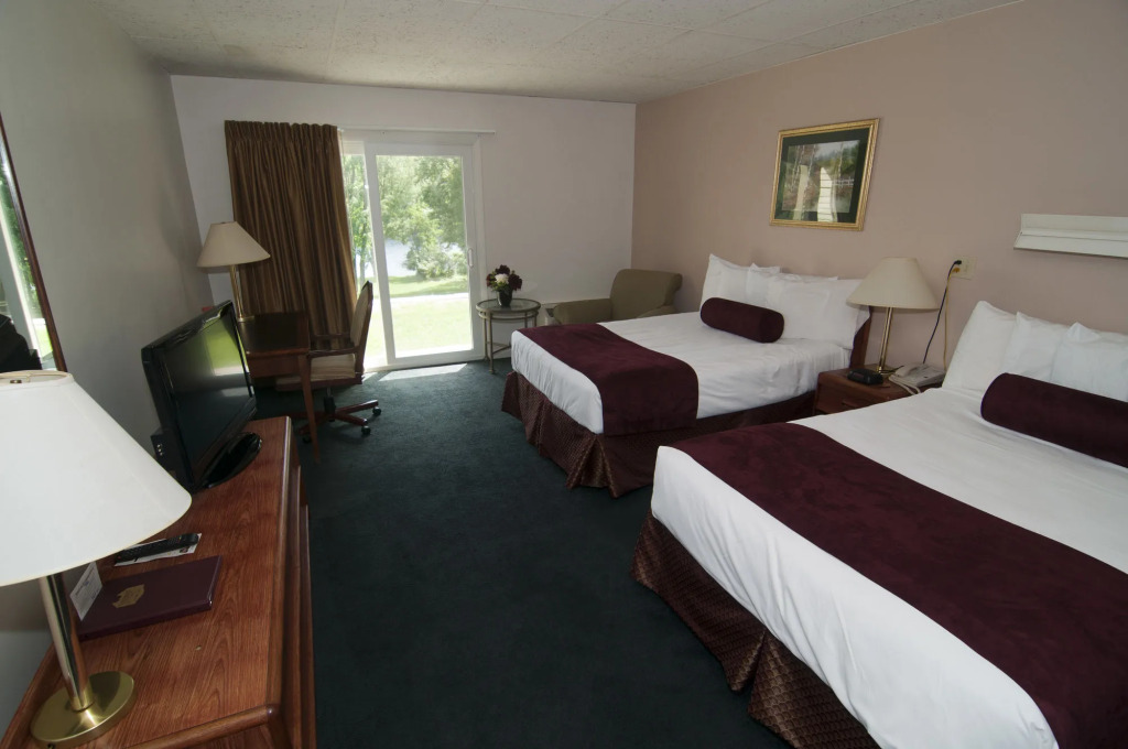 University Inn Academic Suites