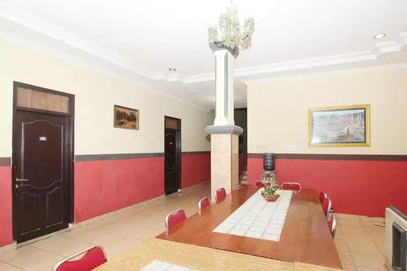 Divka Residence Syariah by OYO Rooms