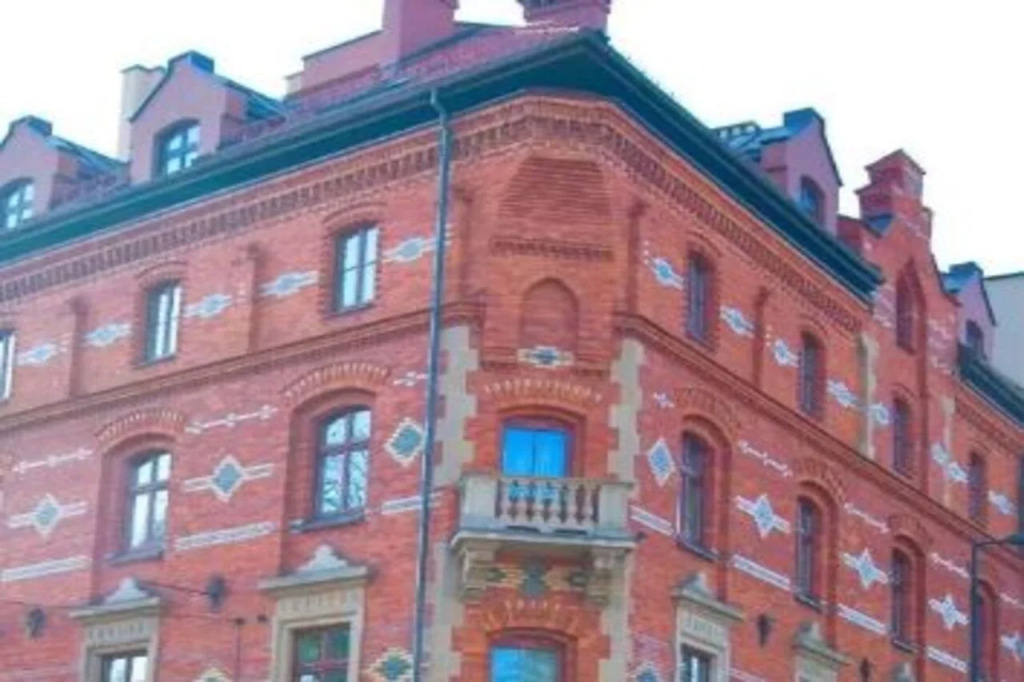 Red Brick Apartments