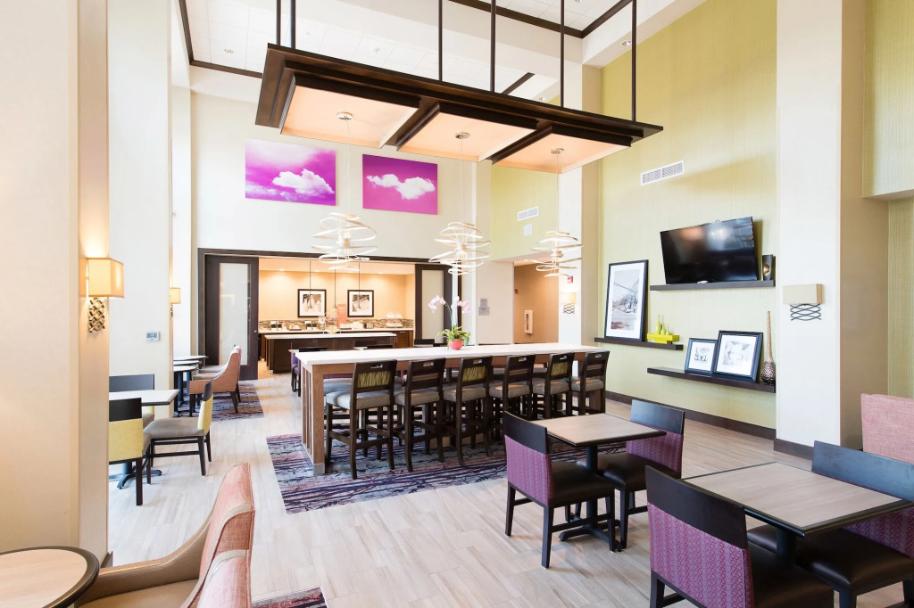 Hampton Inn and Suites Fayetteville, NC