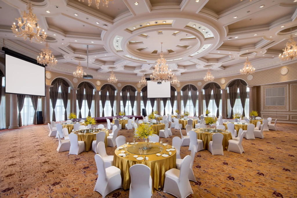 Crowne Plaza Ocean Spring Resort by IHG