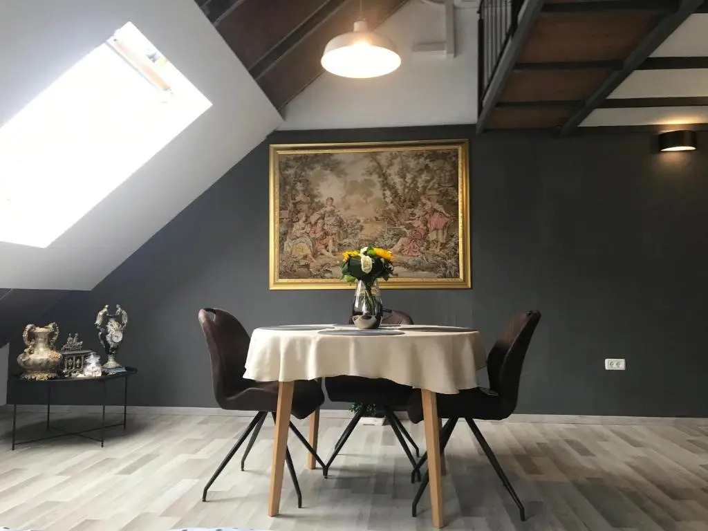 Savoya nr2 Loft Studio Old City Center Self check-in Workspace