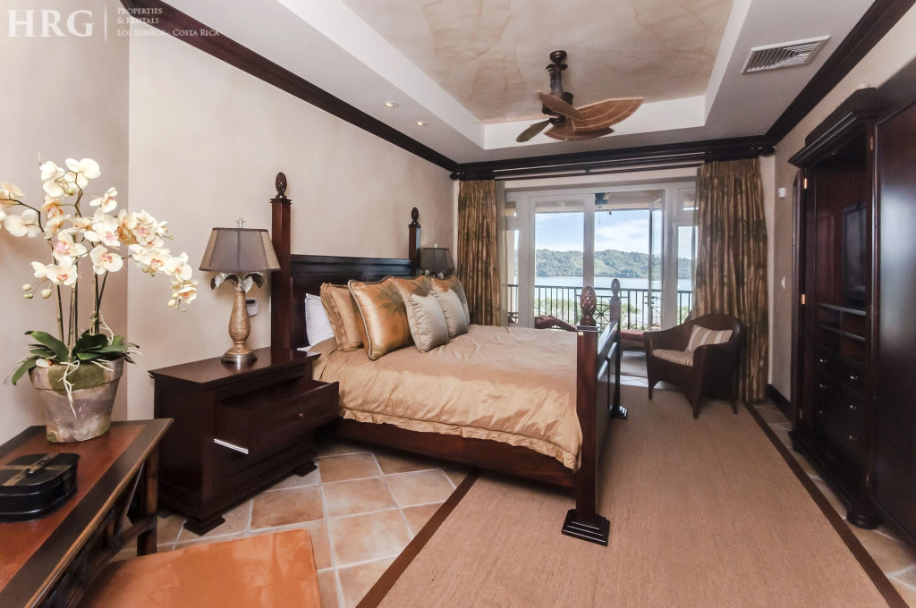 HRG Condos at Los Sueños
