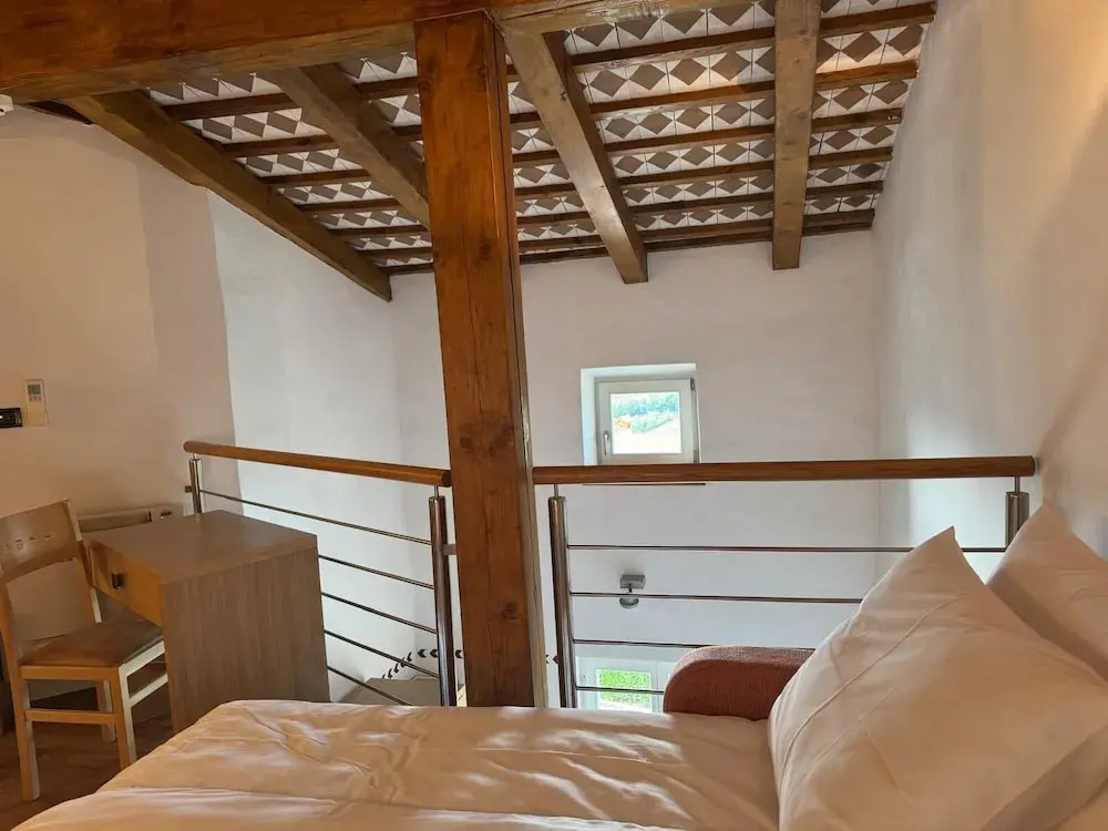 SMARTnoOK Rooms and Apartment