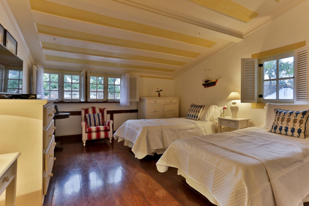 Sandi Hotel
