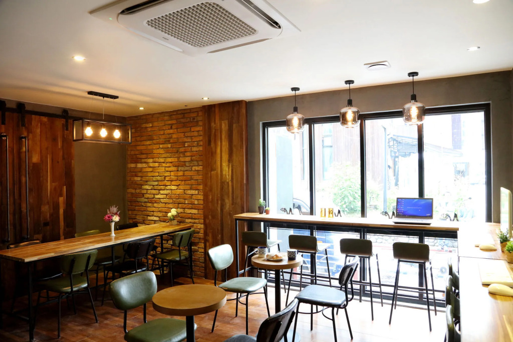Noel Business Hotel