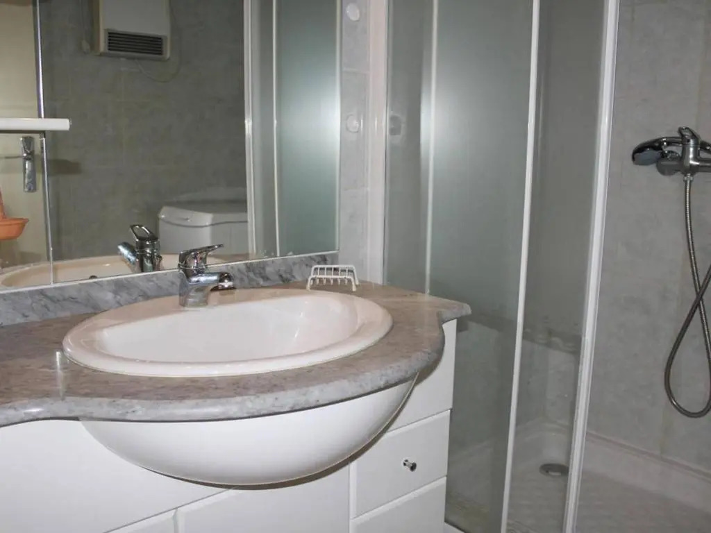 Appartement Gruissan, 2 pièces, 4 personnes - FR-1-229-104