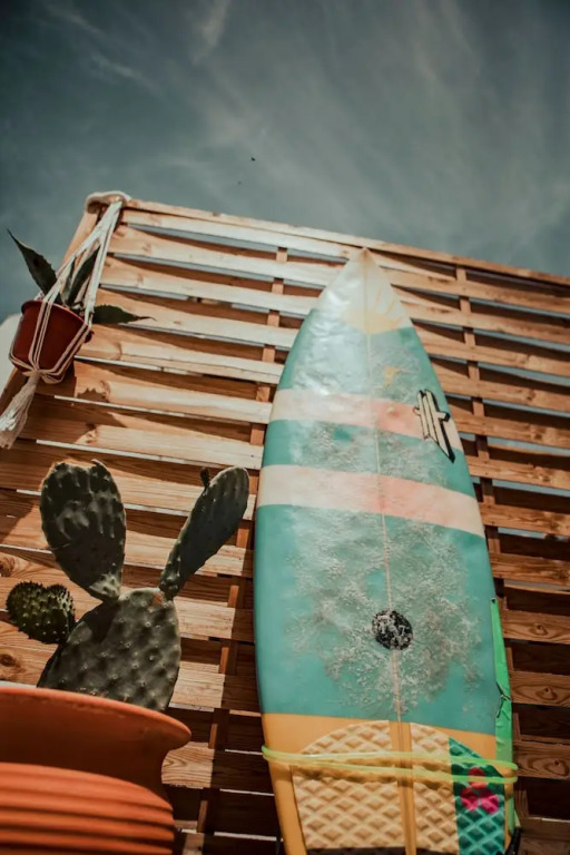 The Far End Surf House - Surf & Yoga Holidays
