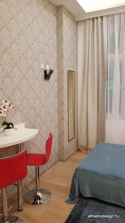St King 11. Studio Apartments
