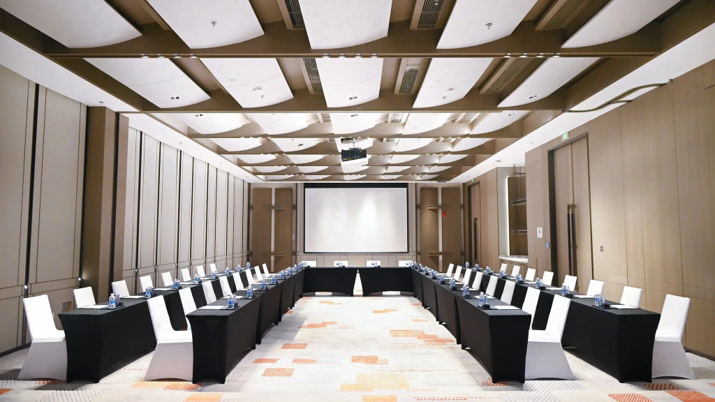 Holiday Inn Chongqing Science Hall by IHG