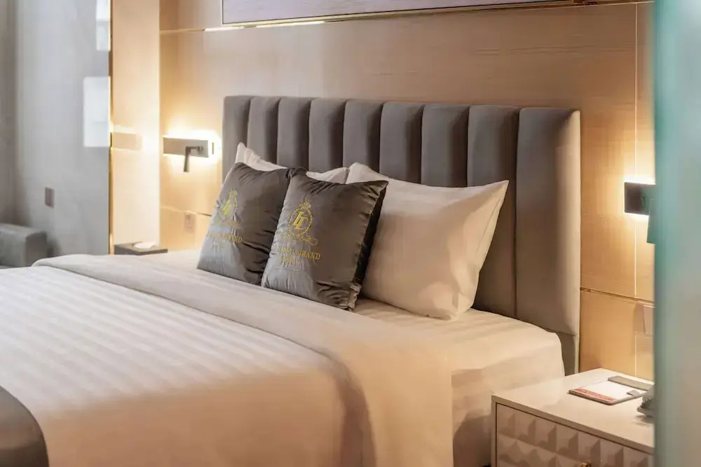 Le Saigon Grand Hotel