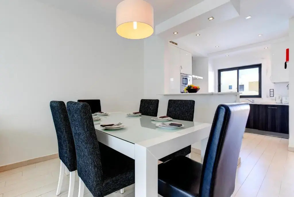 Two Bedroom Apartment in Albur Village 2Q