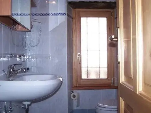 Appartamenti Vacanze e Camere Roccetta Fiorita