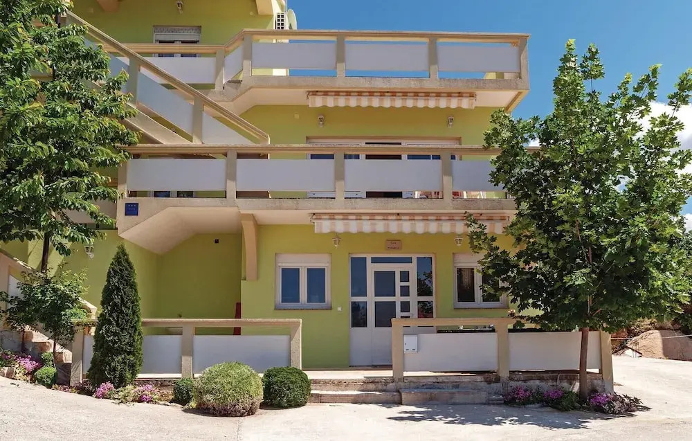 Nice Home in Ribnica-krusevo With Wifi and 1 Bedrooms