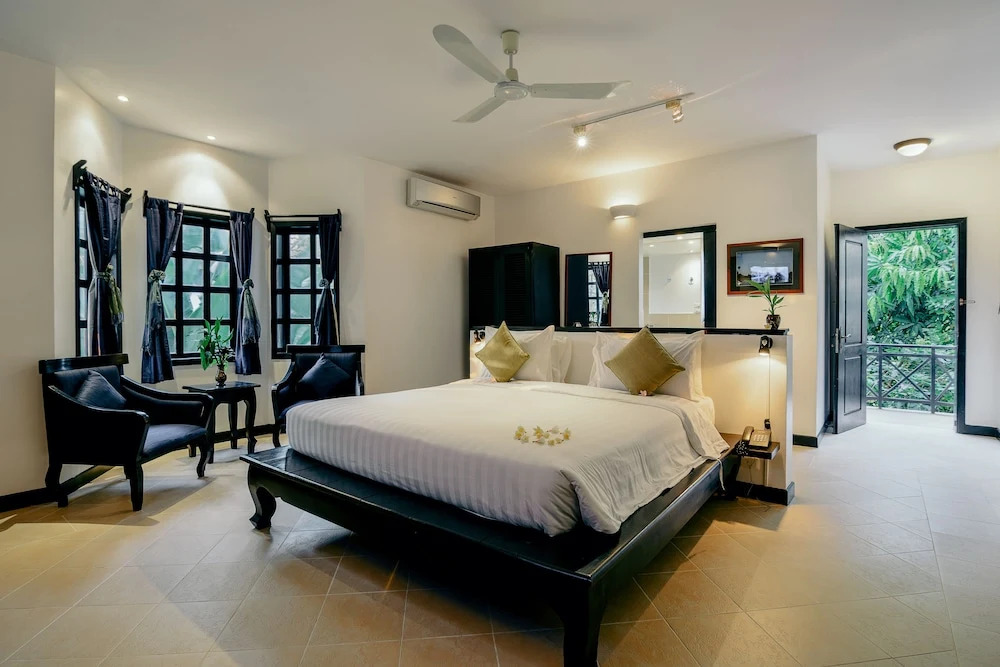 Dechasey Residence